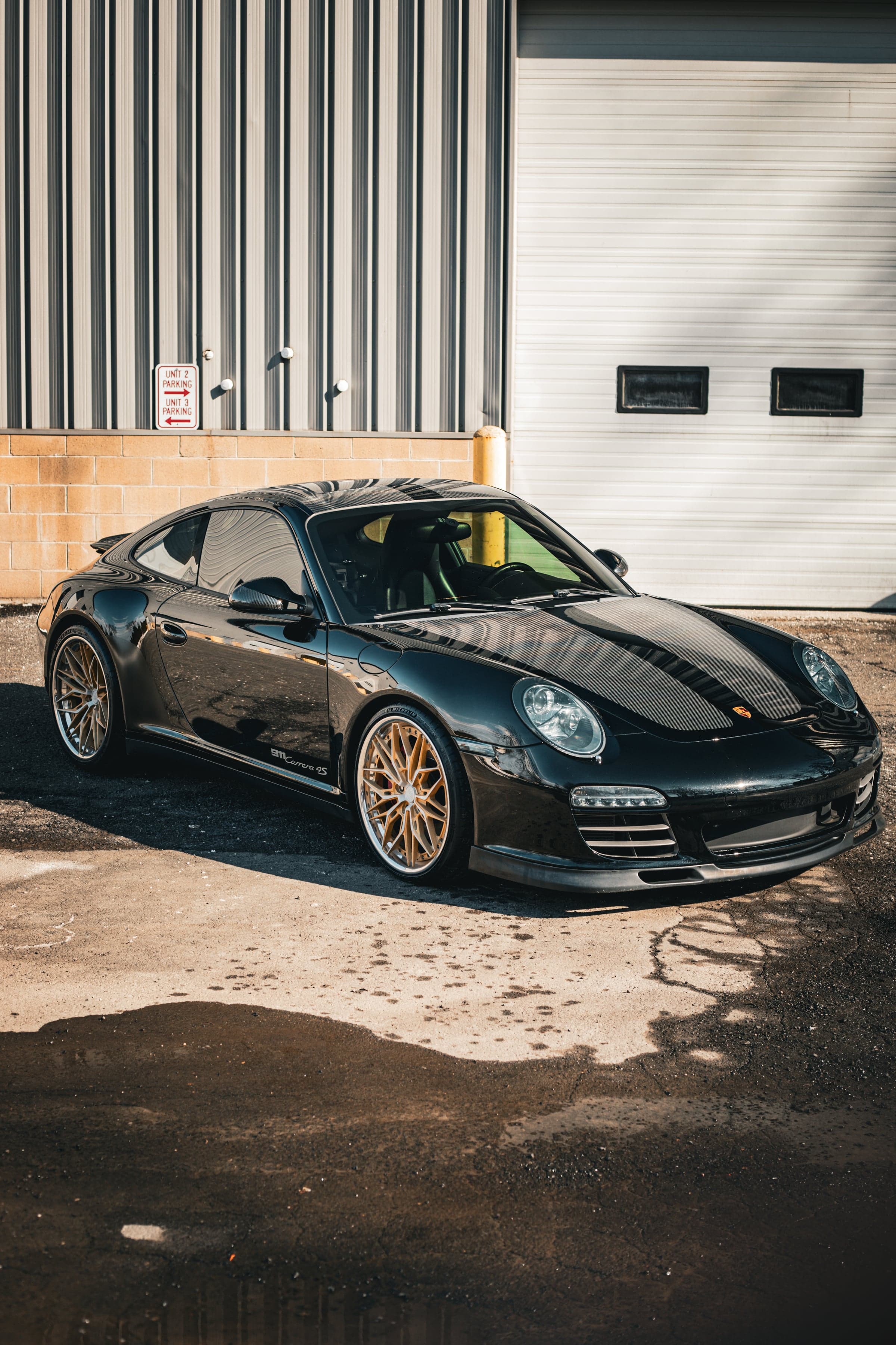 Metallic Gloss Black product photo
