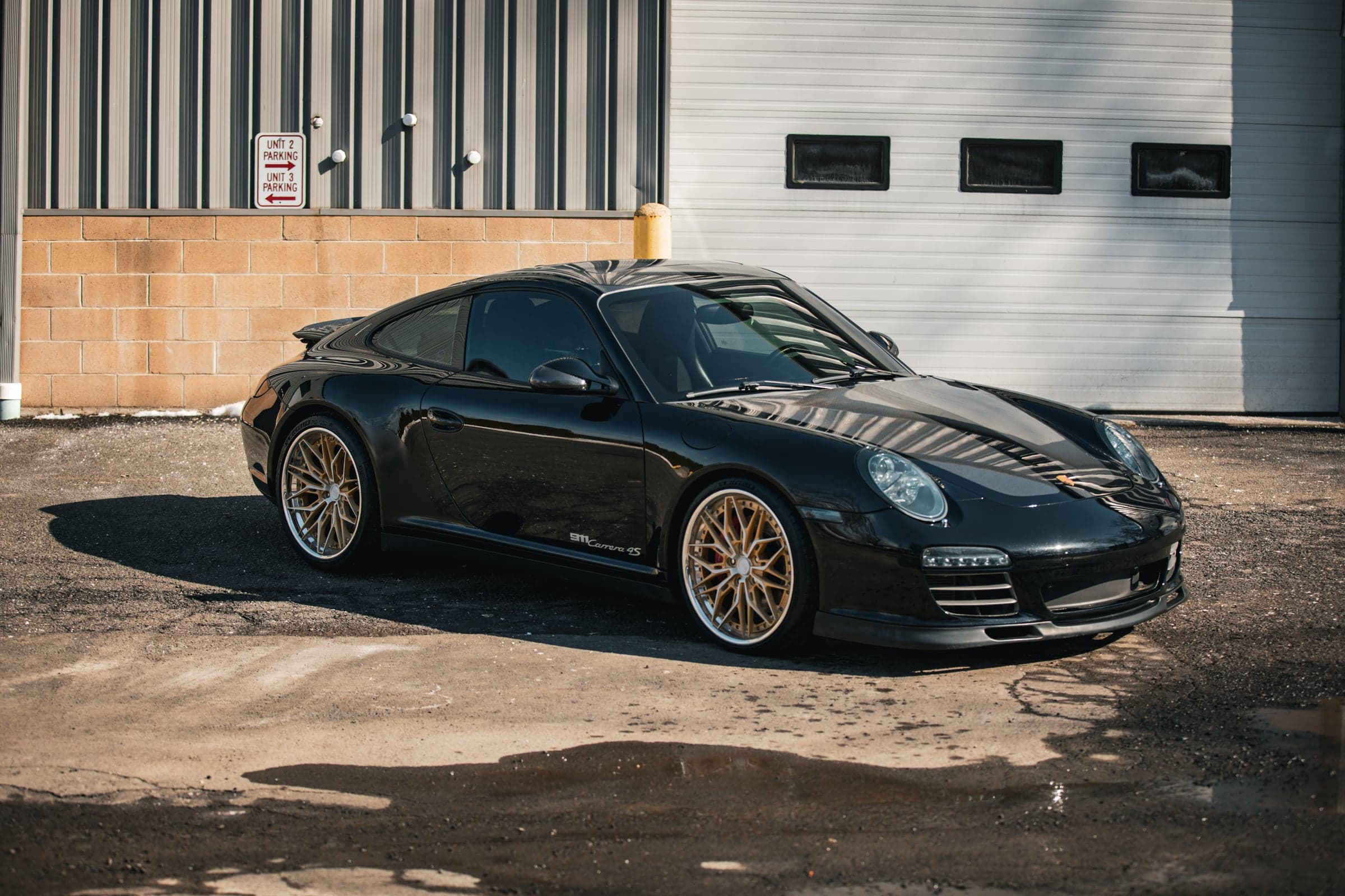 Gloss Carbon Fiber on Porsche 911, one-ppf