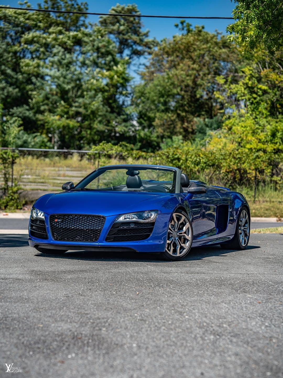 Sapphire Blue on Audi R8 Spyder at Capital Wrappers