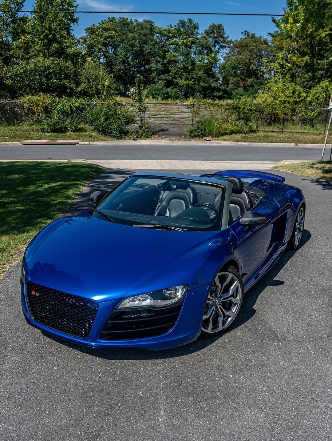 Sapphire Blue on Audi R8 Spyder, Capital Wrappers