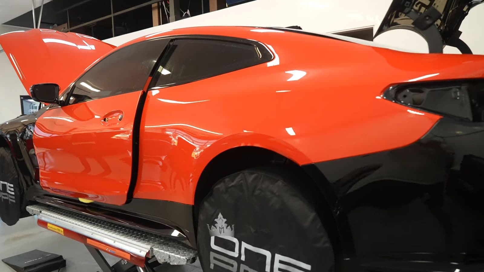 Deep Lava Orange on BMW M4, Detail Driven