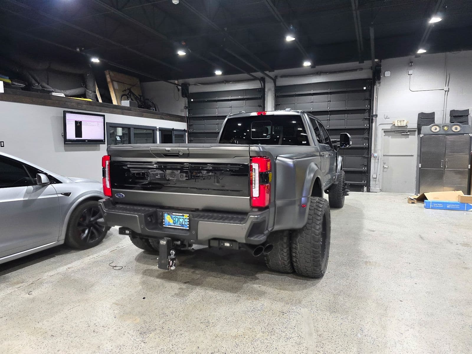 Satin Dark Gray Metallic V2 on Ford F-450, Exotic Solutions