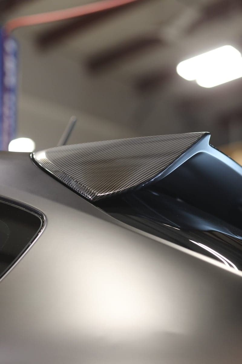 ONE PPF Carbon Fiber laying flat on complex surface