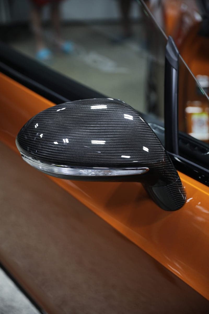 Gloss Carbon Fiber on a Featured Builds