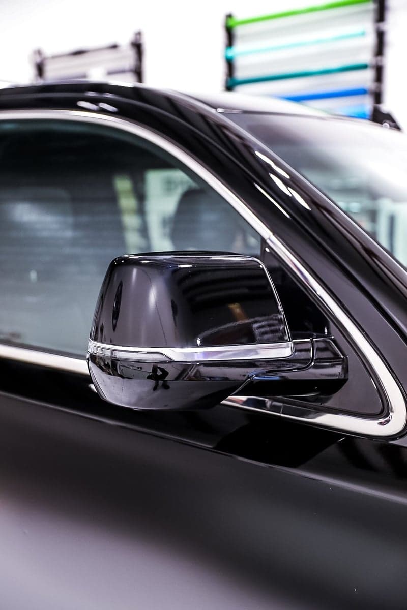Gloss Perfect Black on Cadillac Escalade
