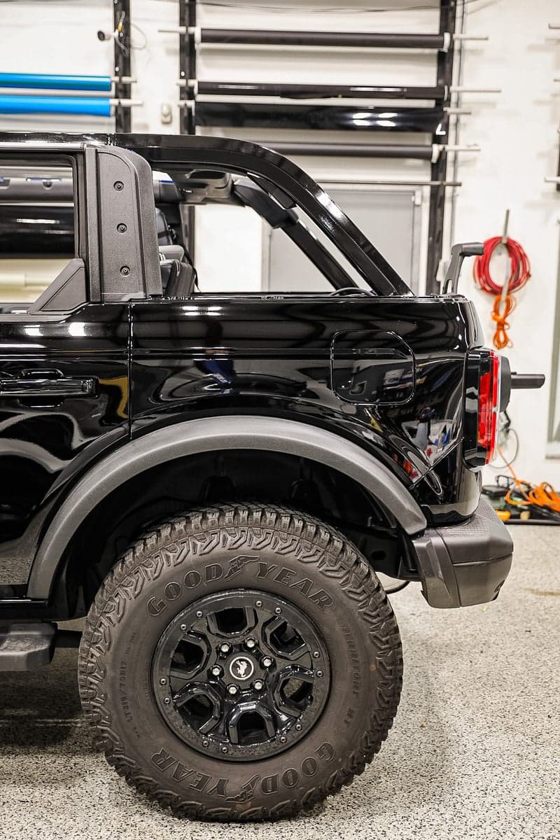 Gloss Perfect Black on a Ford Bronco